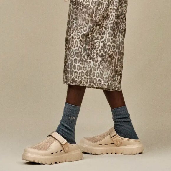 UGG Men's Peakmod Clog - Picture 2 of 10